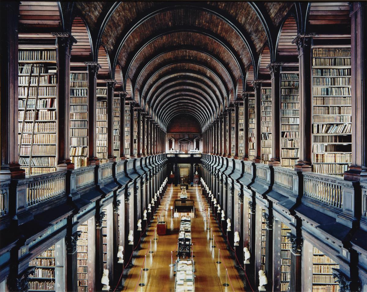 Candida Hofer, Trinity College Library Dublin, 2004
